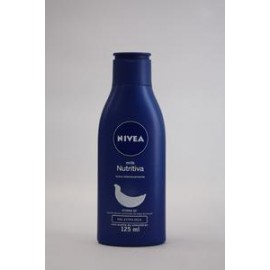 Beierdorf Caja Crema Corporal Nivea Milk Nutritiva Piel Extra Seca 125M/15P-Despensaenlinea